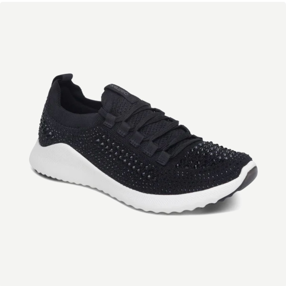 Aetrex Carly Arch Support Sneakers